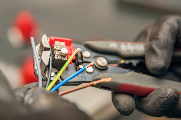 Best Circuit Breaker Repair  in El Cerro Mission, NM
